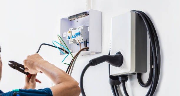 Best Circuit Breaker Repair  in Dundee, OR
